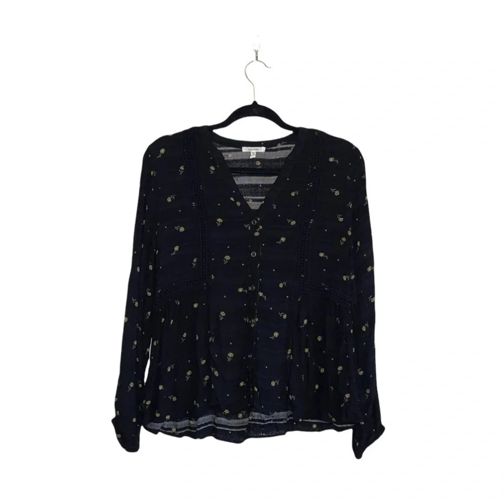 Maurices Black & Yellow Ditsy Floral Print Lace Popover Blouse Medium Women’s